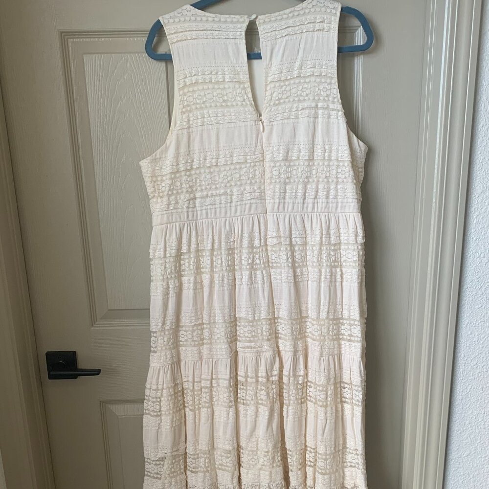 Torrid sz 18 white bohemian maxi dress VGUC